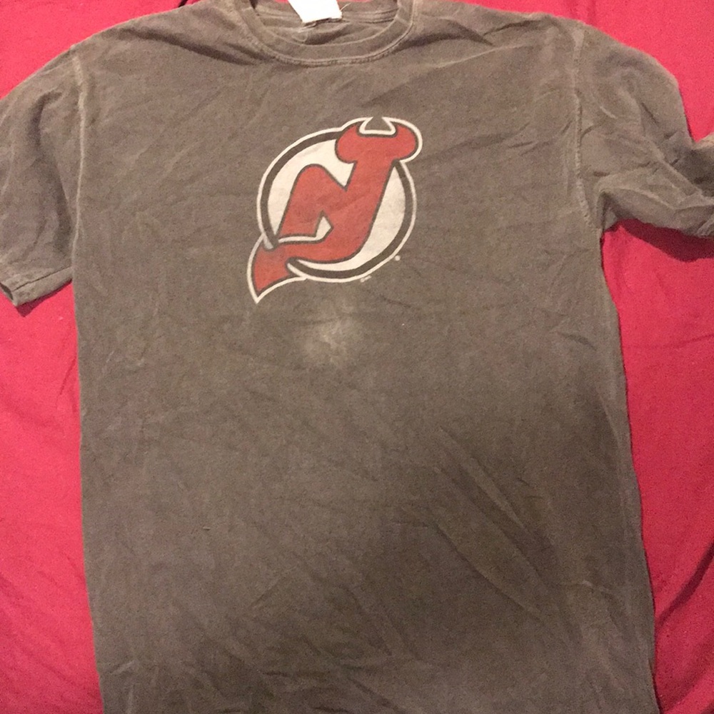 Devils tee